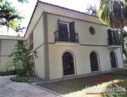 Residencial - Casa
